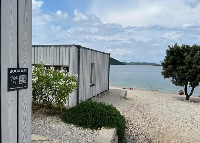 Villa Buqez Eco - 33 *